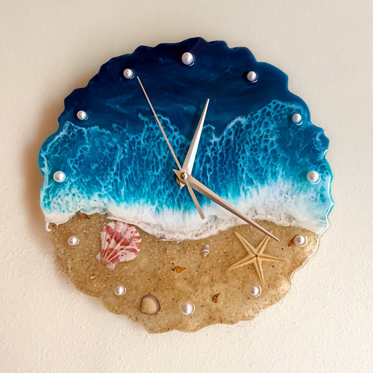 reloj de pared estilo mar hecho en resina artesanal